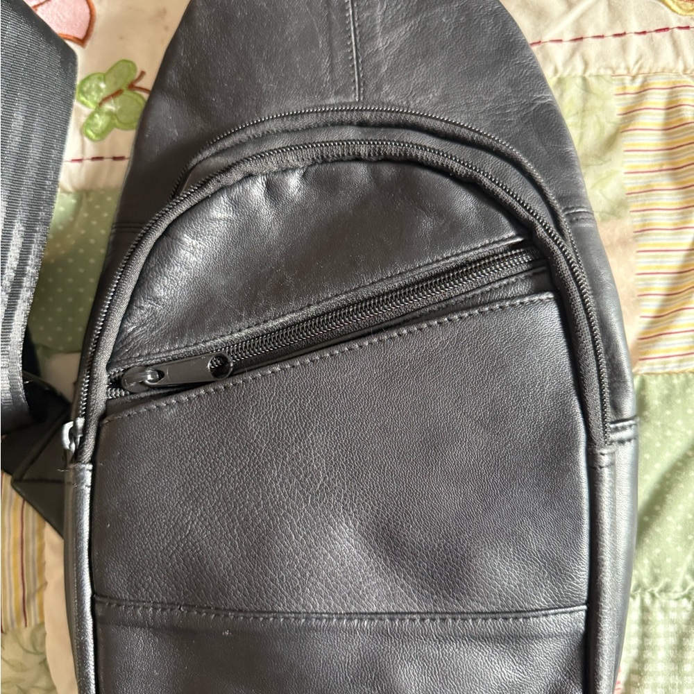 Men's Black Leather Sling Bag
